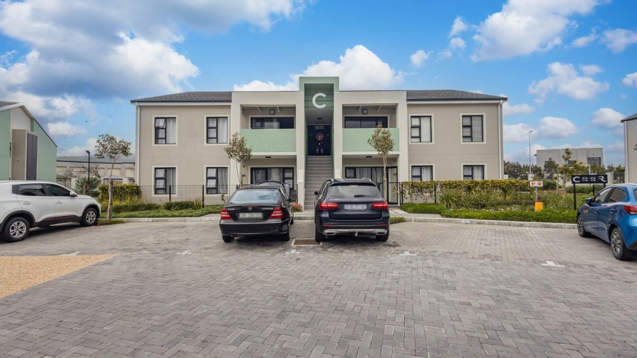 2 Bedroom Property for Sale in Burgundy Estate Western Cape